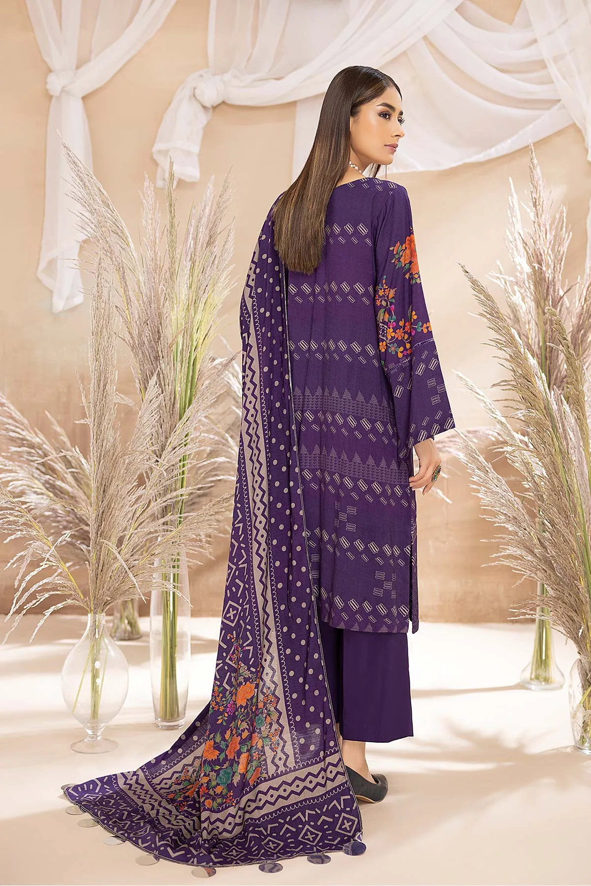 Charizma C-Prints Fall/Winter · Slub Linen Suit with Pashmina Shawl – CPW22-44